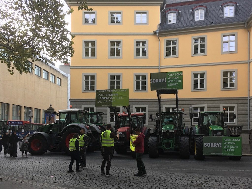 „Land schafft Verbindung – wir rufen zu Tisch“