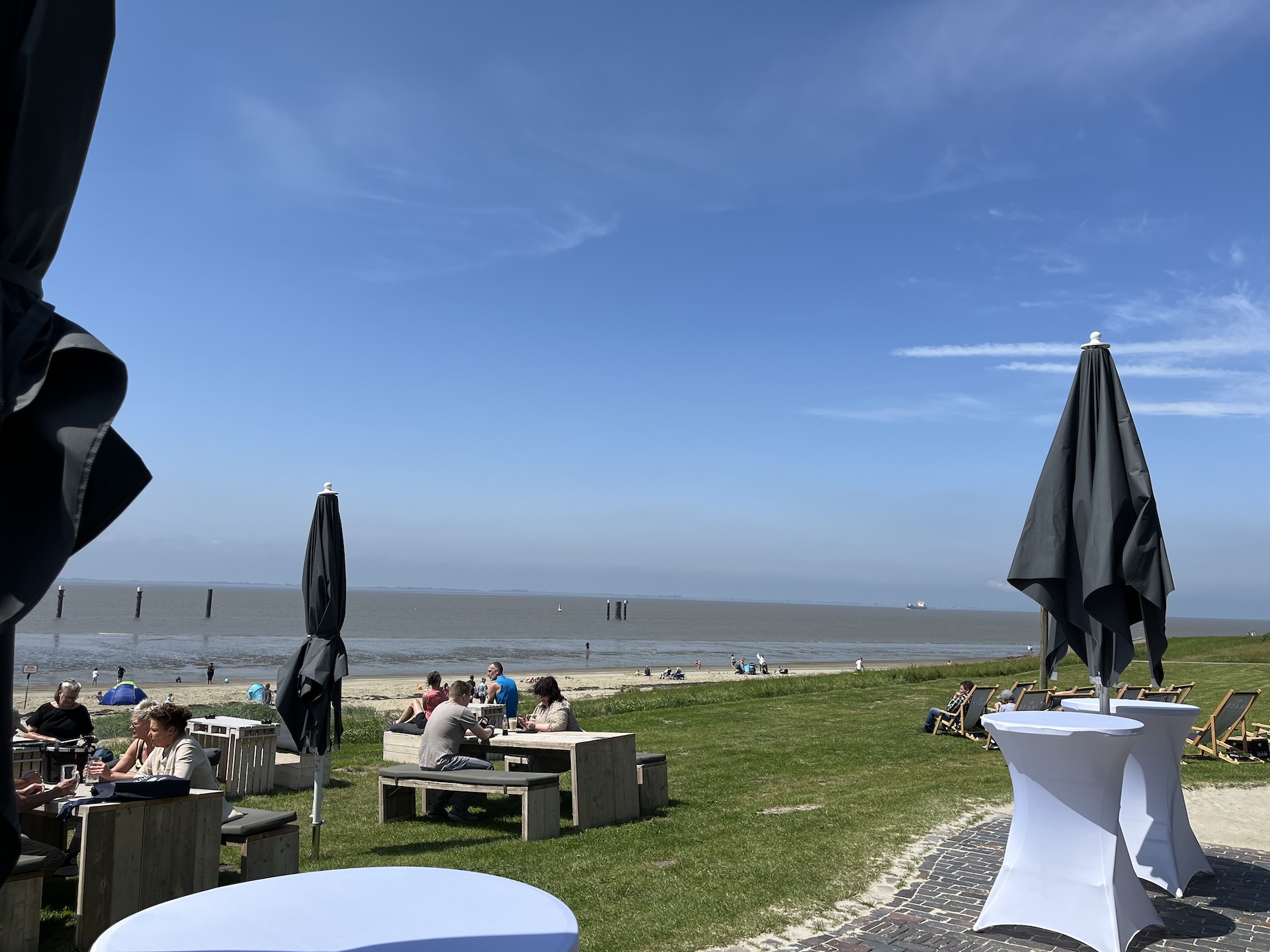 An Sonntagen sowie an Feiertagen hält die Strandlust ein exklusives Frühstücks­buffet bereit.