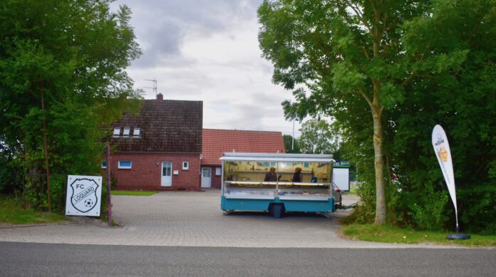 Fisch Tonke Donnerstags in Loquard jetzt beim FC Loquard - mit mehr Parkplätzen