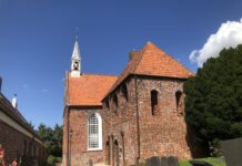 Kirche in Loquard Krummhörn