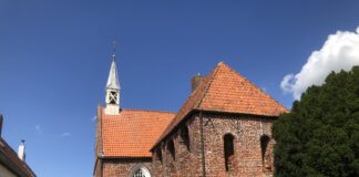 Kirche in Loquard Krummhörn