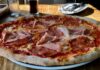 Mächtig große leckere Pizza im Cotto e Crudo Norddeich