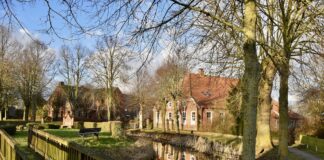 Loquard Burggraben Häuptlingssitz