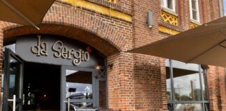 Terrasse da Sergion in Norden altes Zollhaus italienisches Restaurant