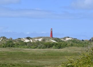 Wer Natur liebt, wird Schiermonnikoog lieben: autofrei, ursprünglich, erholsam. Unser Kolumnist hat sich aufgemacht zum niederländischen Inseljuwel – mit Fahrrad und einer großen Portion Entdeckergeist.