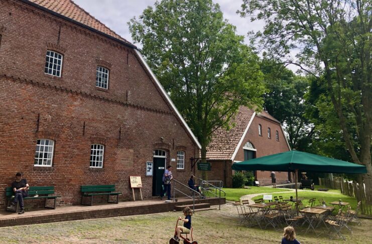 Zeitreise auf zwei Rädern: Das Ostfriesische Landwirtschaftsmuseum in Campen Das Ostfriesische Landwirtschaftsmuseum in Campen